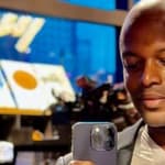 Kendis Gibson takes a selfie