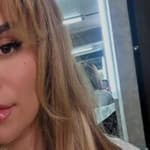 Karol G selfie