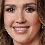 Jessica Alba close up