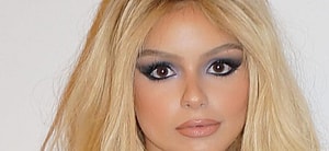 Ariel Winter close up