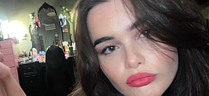 Barbie Ferreira takes a selfie