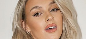 Veronika Rajek close up