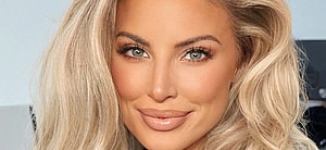 Ashley Alexiss close up