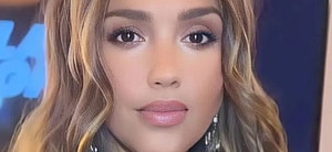 Jessica Alba close up