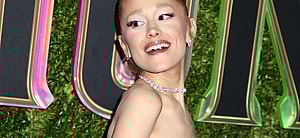 Ariana Grande poses at 'Wicked' NYC premiere.