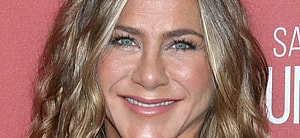 Jennifer Aniston close up