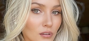 Courtney Stodden close up