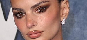 Emily Ratajkowski close up