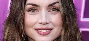 Ana de Armas close up