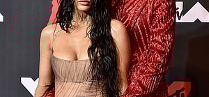 Megan Fox & Machine Gun Kelly Arrive To Party CHAINED Together By Their Fingernails!