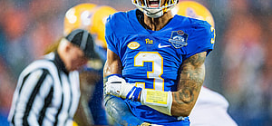 Damar Hamlin during Pitt vs Clemson DEC 01