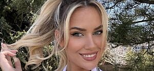 Paige Spiranac takes a selfie.