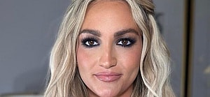 Jamie Lynn Spears strikes a pose for the camera.