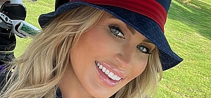 Karin Hart snaps a selfie.