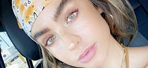Sommer Ray selfie