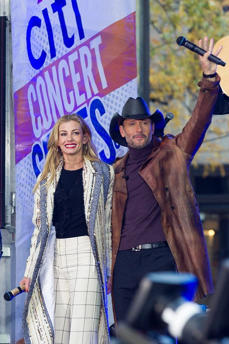 Tim McGraw Pokes Fun After Another Stage Tumble In Cincinnati 3 Tim McGraw Shares Heartwarming Birthday Tribute To Wife Faith Hill