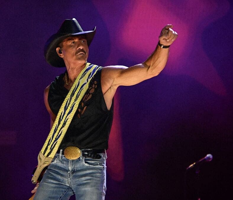 Tim McGraw Pokes Fun After Another Stage Tumble In Cincinnati 2 Tim McGraw at 2026 CMA Fest
