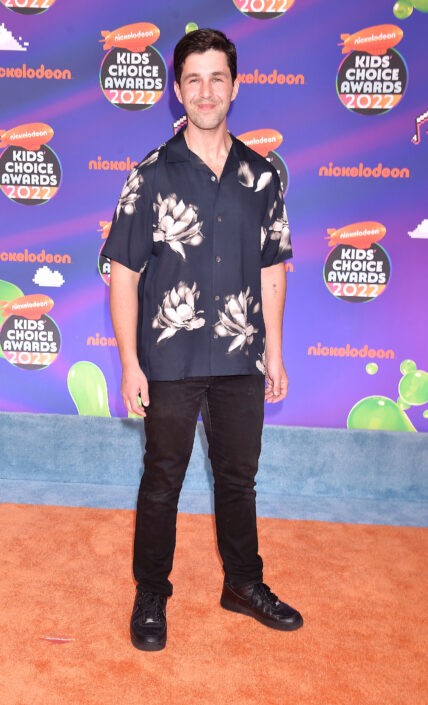 Josh Peck at the 2022 Nickelodeon Kid Choice Awards