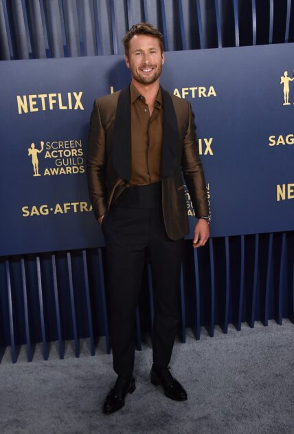 Glen Powell at SAG Awards 2024