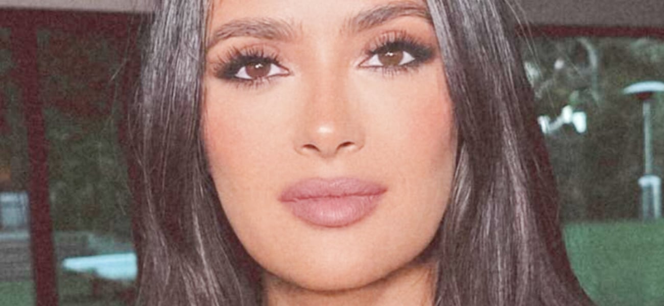 Salma Hayek Swimming Naked On 60th Birthday Has Fans ‘Zooming In’ 1 Salma Hayek gaze 1300