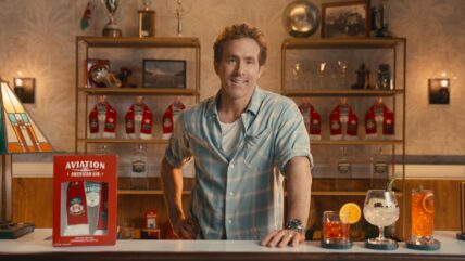 Ryan Reynolds Aviation spot