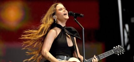 Maren Morris singing