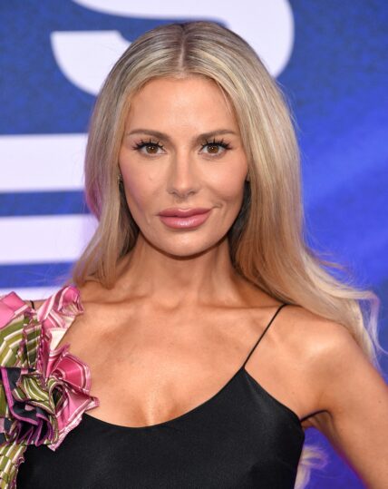 Dorit Kemsley posing on the red carpet.