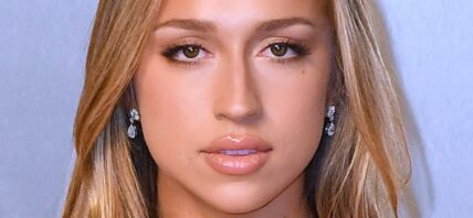 Tate McRae close up