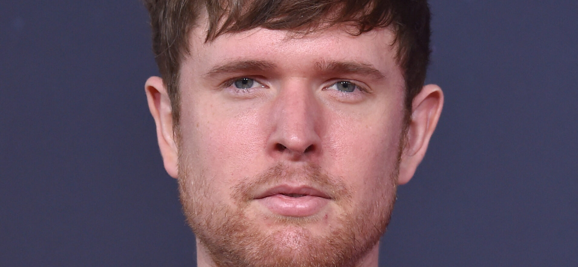 James Blake conquista a indústria musical com Cryptic Post