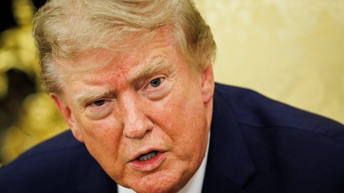 Trump Pushes Crypto Bill After Family Scores $1B Windfall