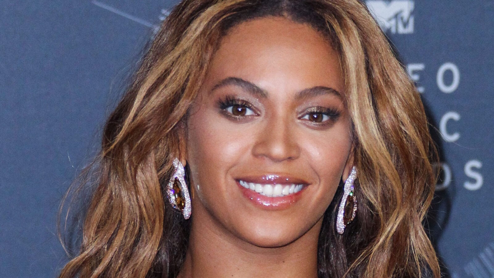 beyonce 4 scaled