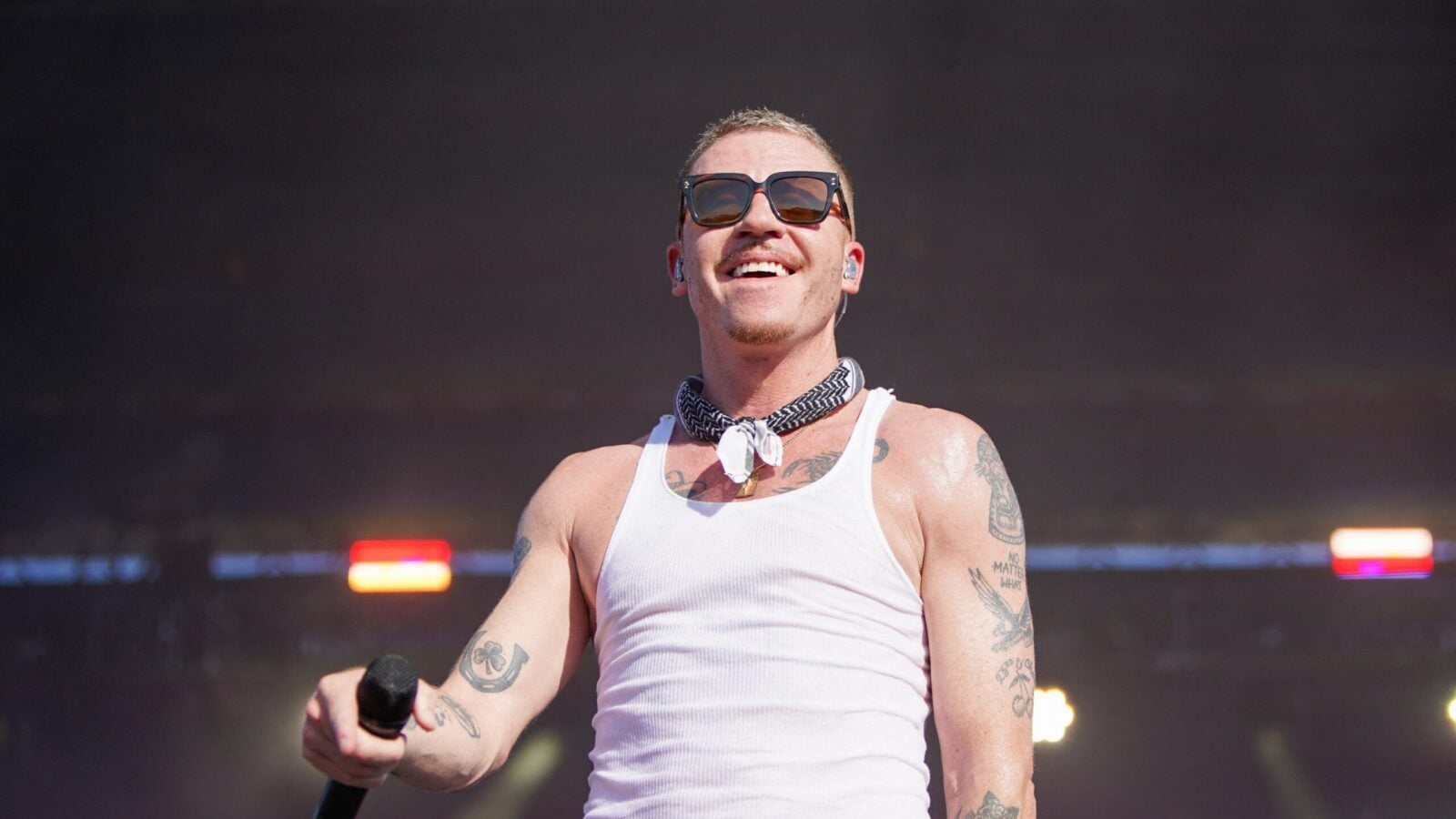 Macklemore Fans Cry Hypocrisy Over Kanye West Stadium Show
