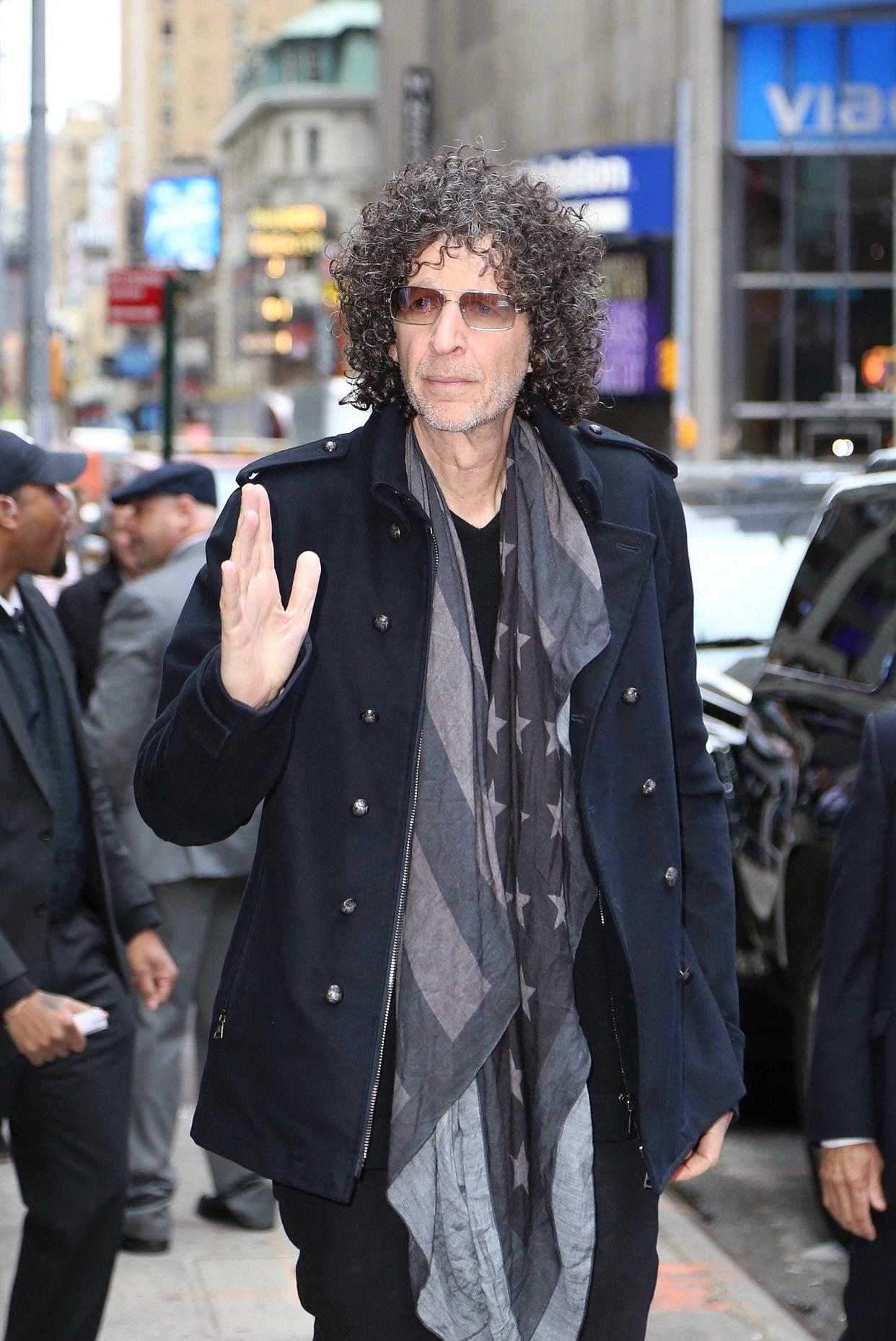 Howastern Howard Stern's Ex-Staffer Reveals How Show Is Bleeding Listeners