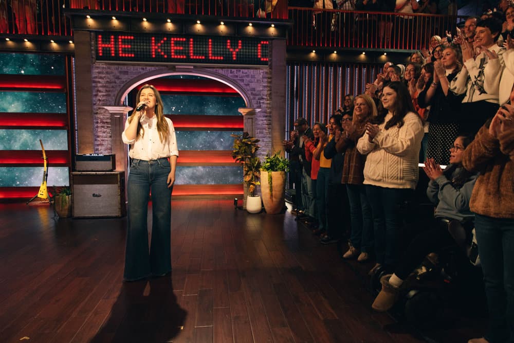 Kelly Clarkson on the set of her talk show. 