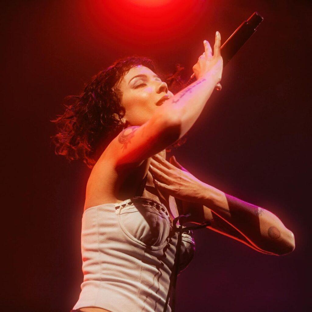 Halsey on tour in Bahrain