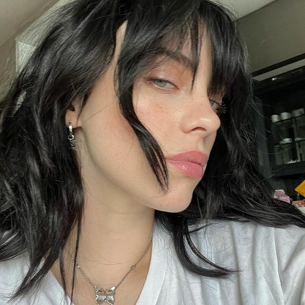 Billie Eilish Slays Instagram with 'cat' selfie with curves