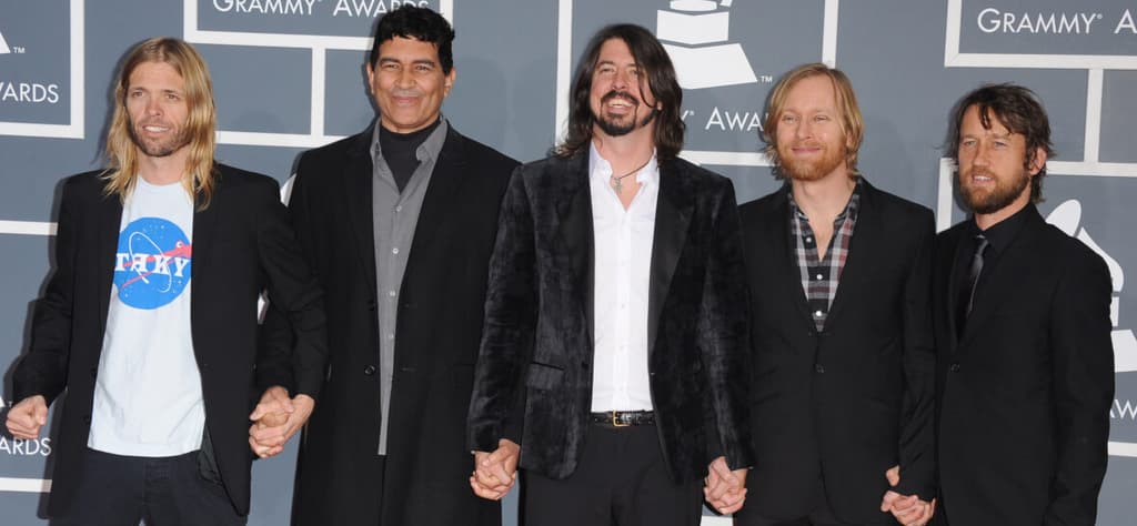 Foo Fighters Taylor Hawkins dead, fans feel most for Dave Grohl