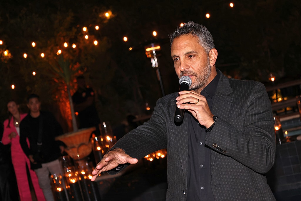 Mauricio Umansky at Buying Beverly Hills premiere, 11.02.22