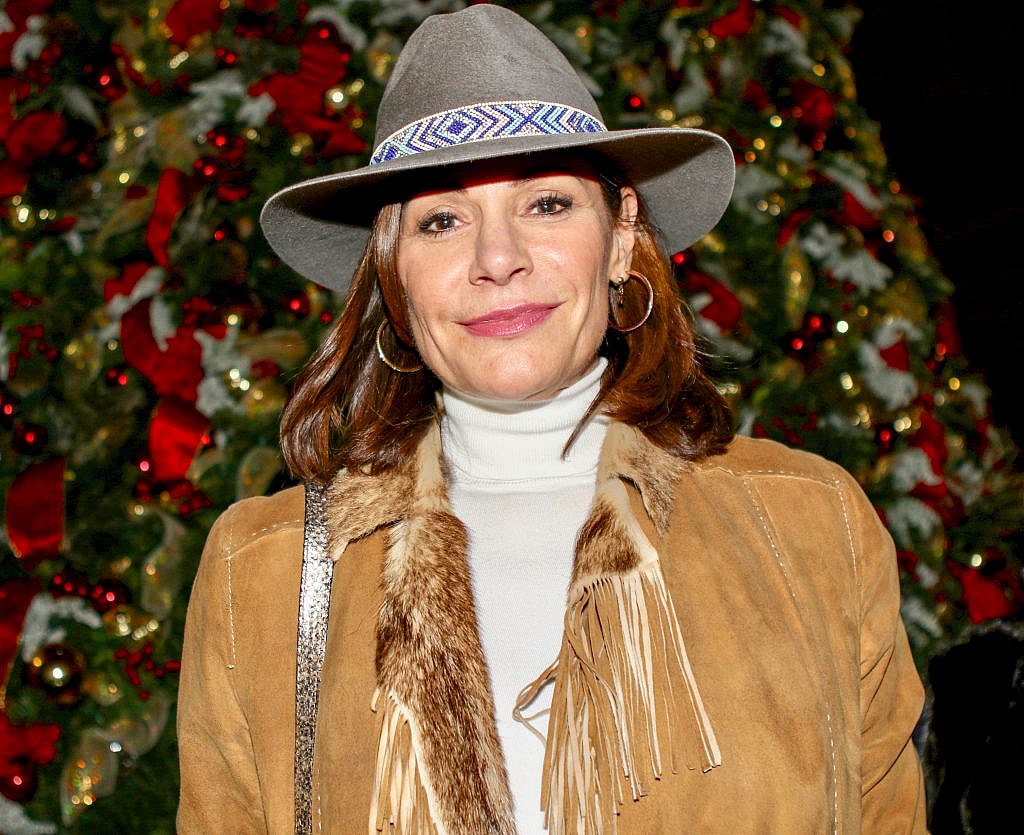 Real House Wives of NY Light Up the Lotte NY Palace Tree