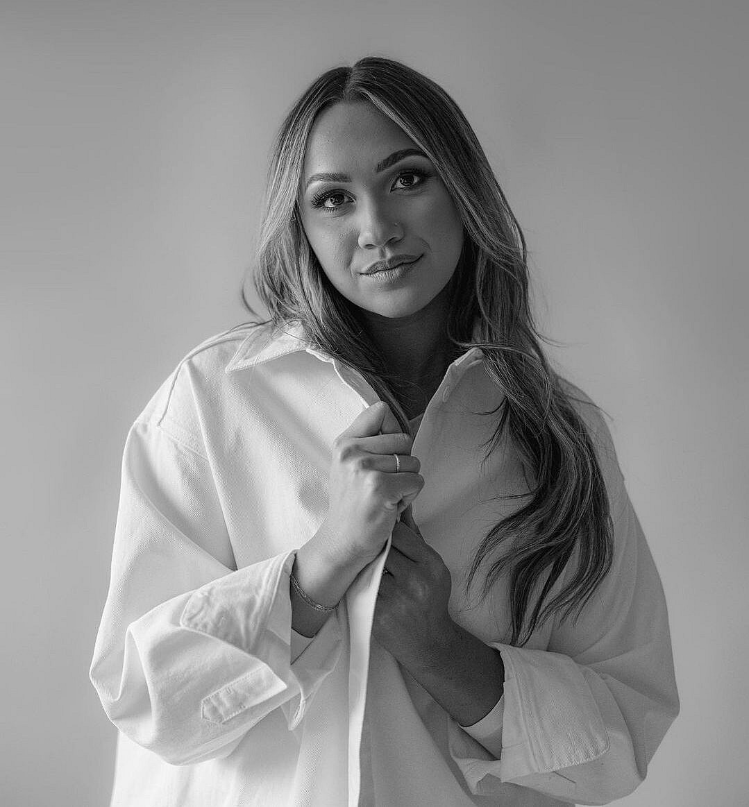 Jimmie Allen's Wife Alexis Gale Unveils Their Third Baby's Gender Amid Divorce