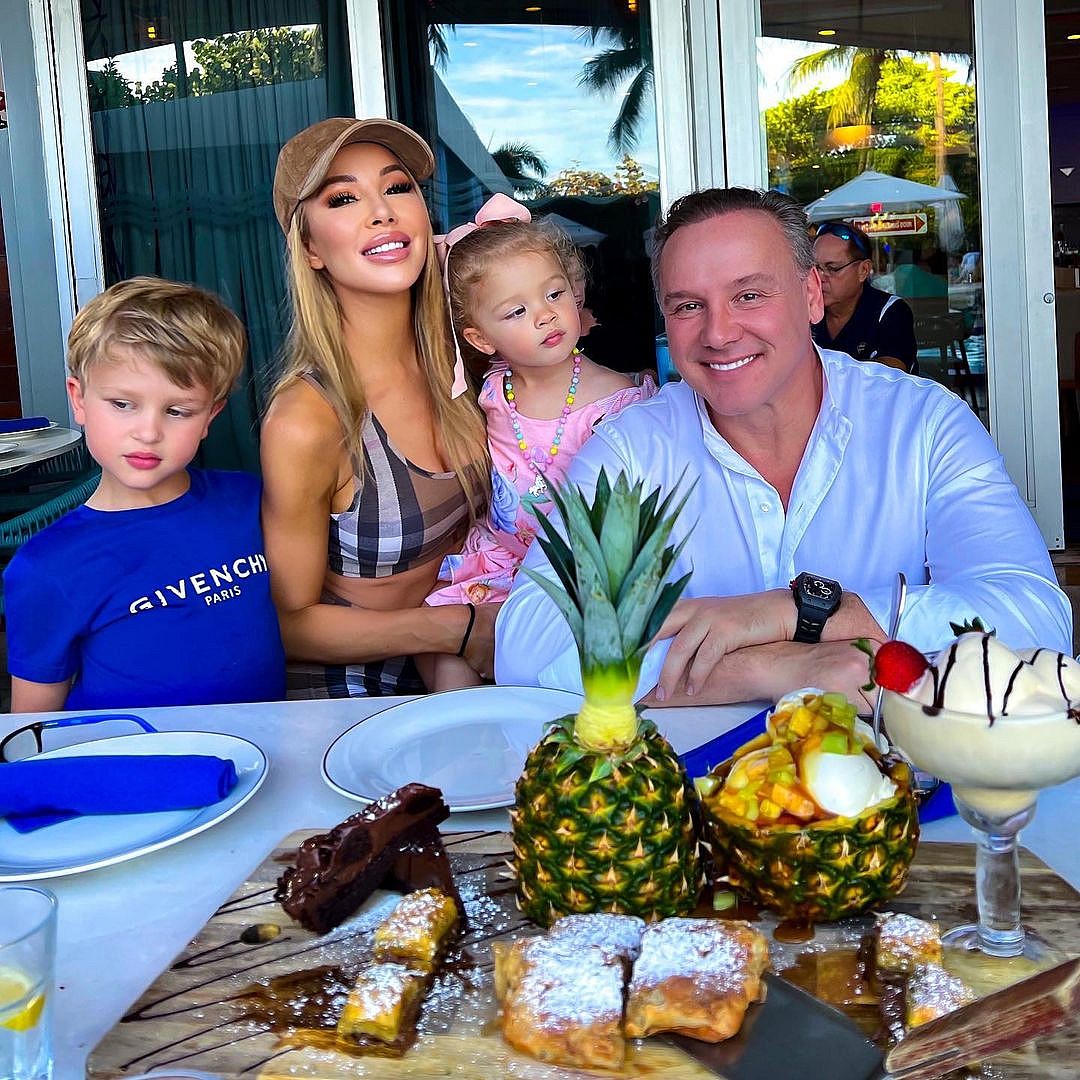 'RHOM' Lisa Hochstein Struggling To Afford Lifestyle After Separation From Lenny Hochstein