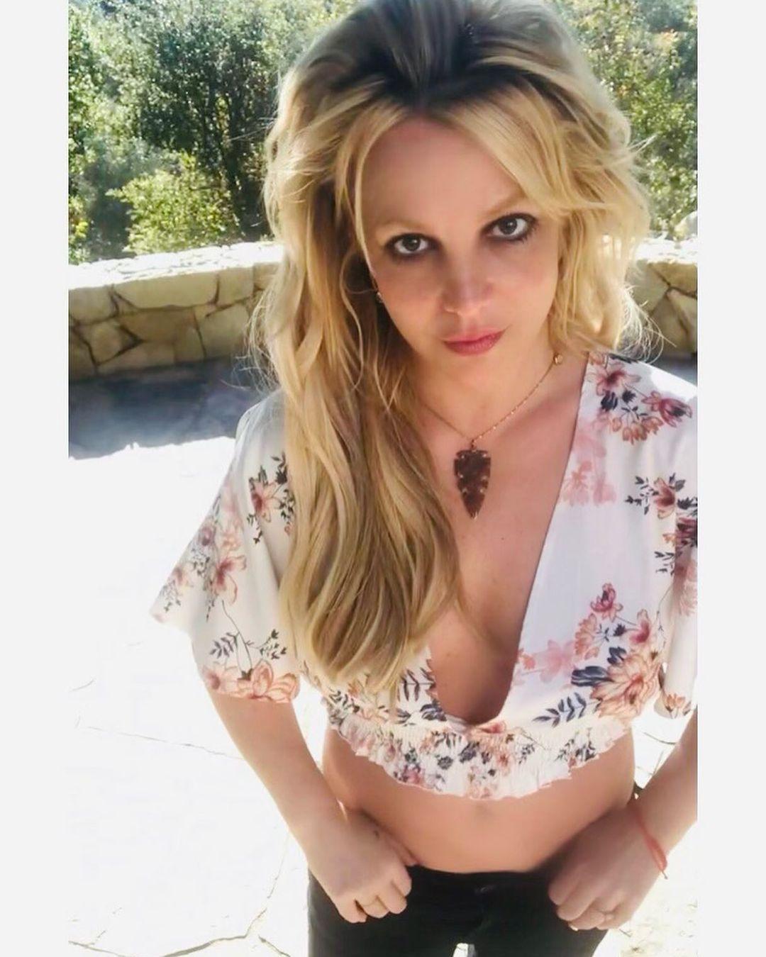 Britney Spears: I Actually Lost 4 Pounds During The Holiday Season!