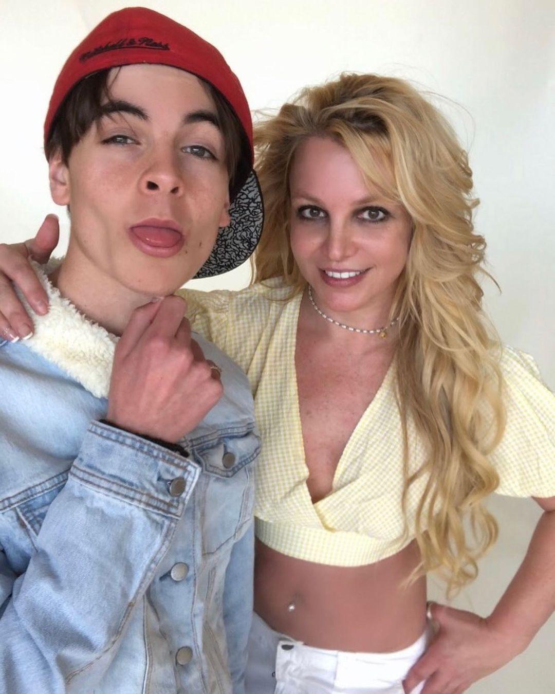 Britney Spears with sons Sean Preston and Jayden James