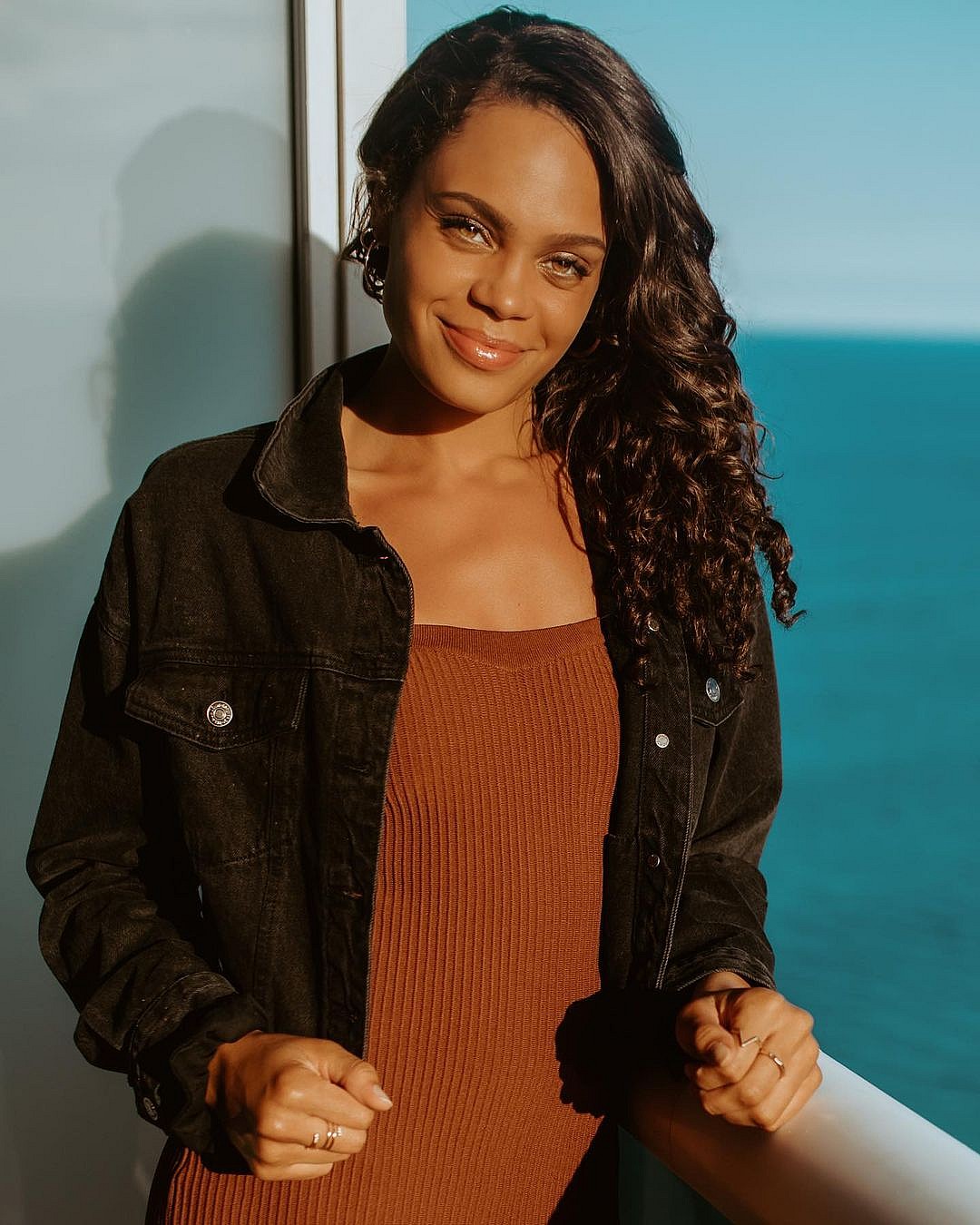 Michelle Young looks amazing in this casual outfit, with a beautiful smile on her face.