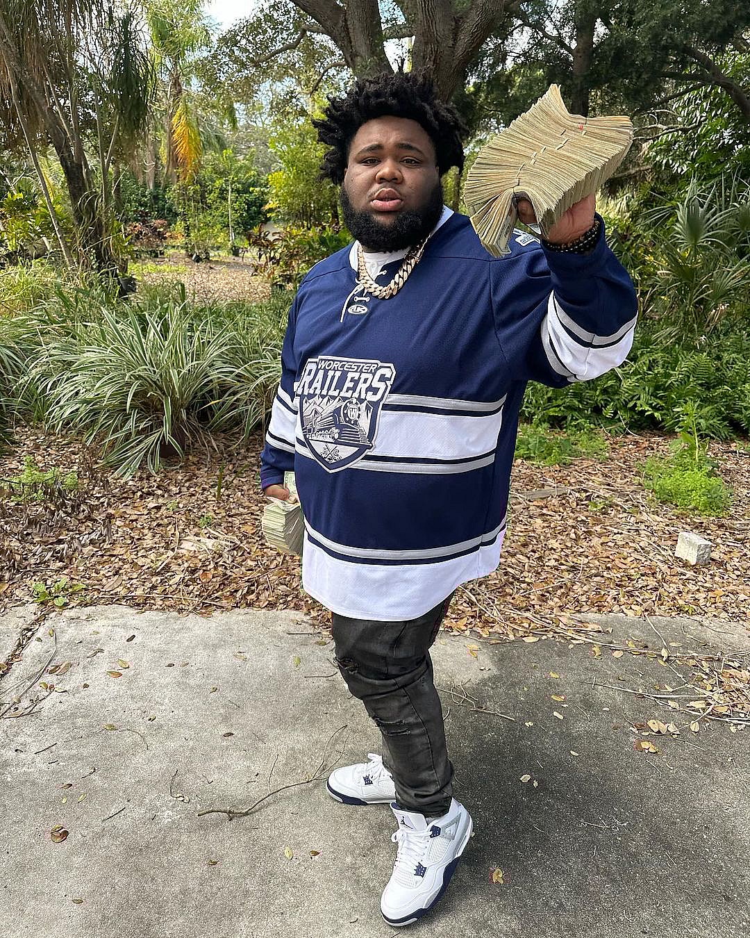 Rod Wave's Attorneys Say He's Not A Convicted Felon Despite Recent Arrest