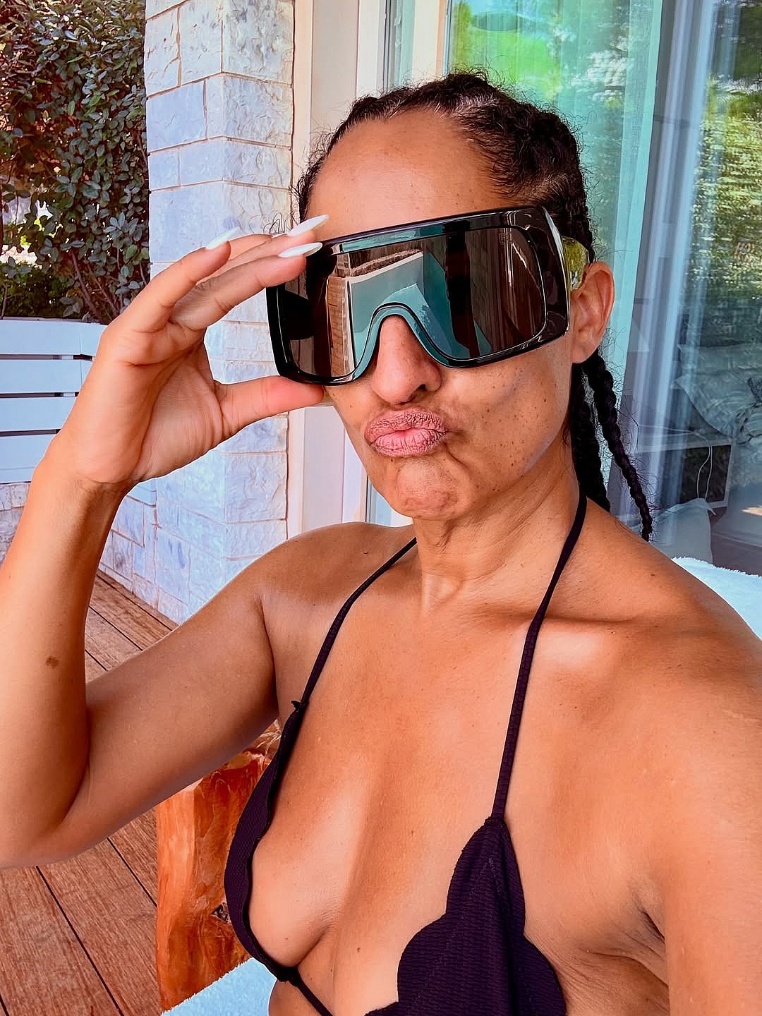 Tracee Ellis Ross bikini snap