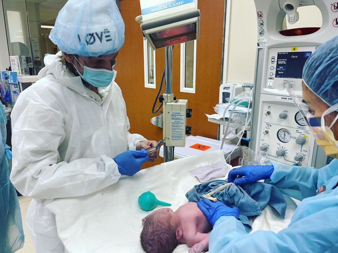 Aaron Carter Reveals First Pictures Of His Newborn Baby Son