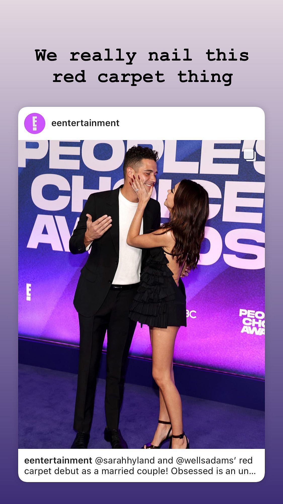 Sarah Hyland and Wells Adams at the People's Choice Awards