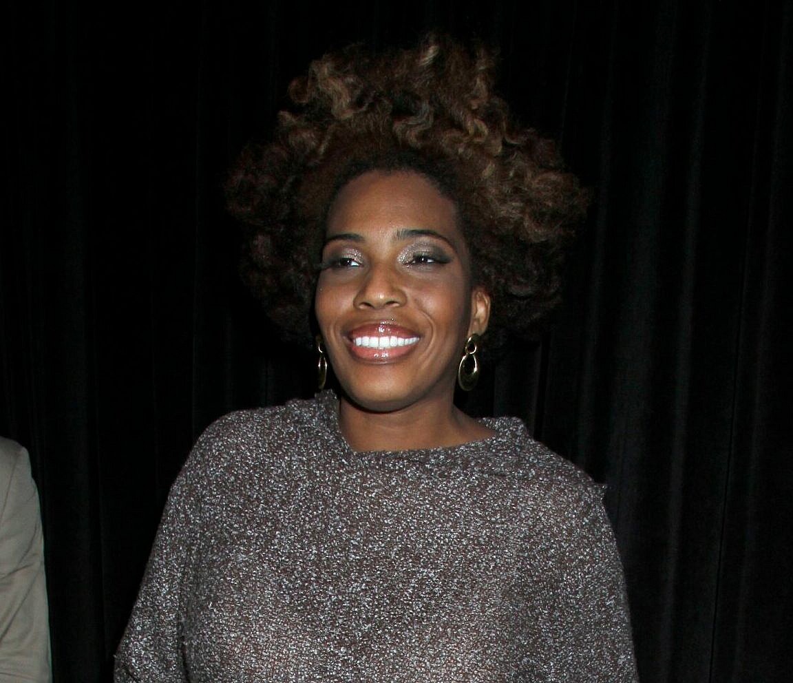 Macy Gray at Maddox club