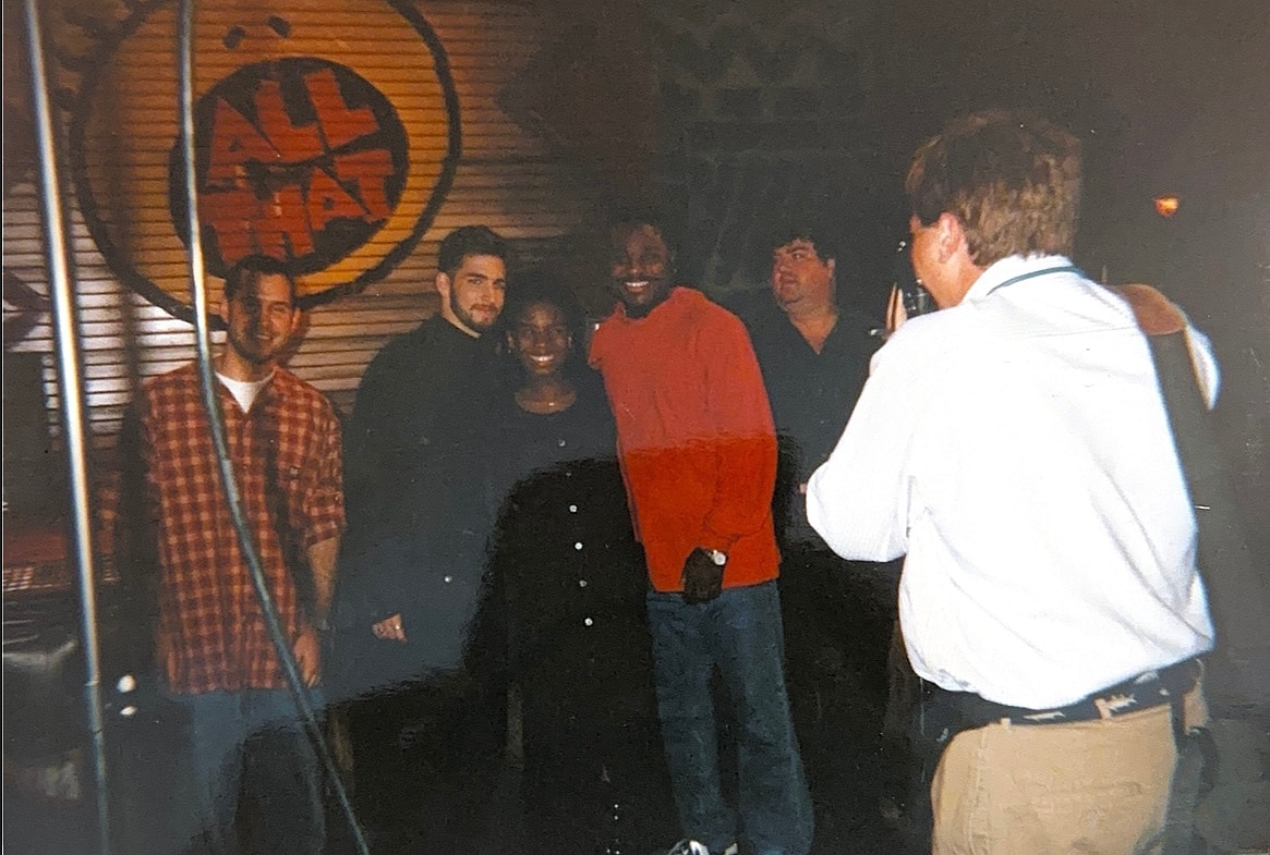 Angelique Bates, Malcolm-Jamal Warner on set